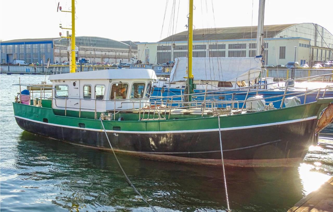 2 Bedroom Amazing Ship In Wißmar Exterior foto